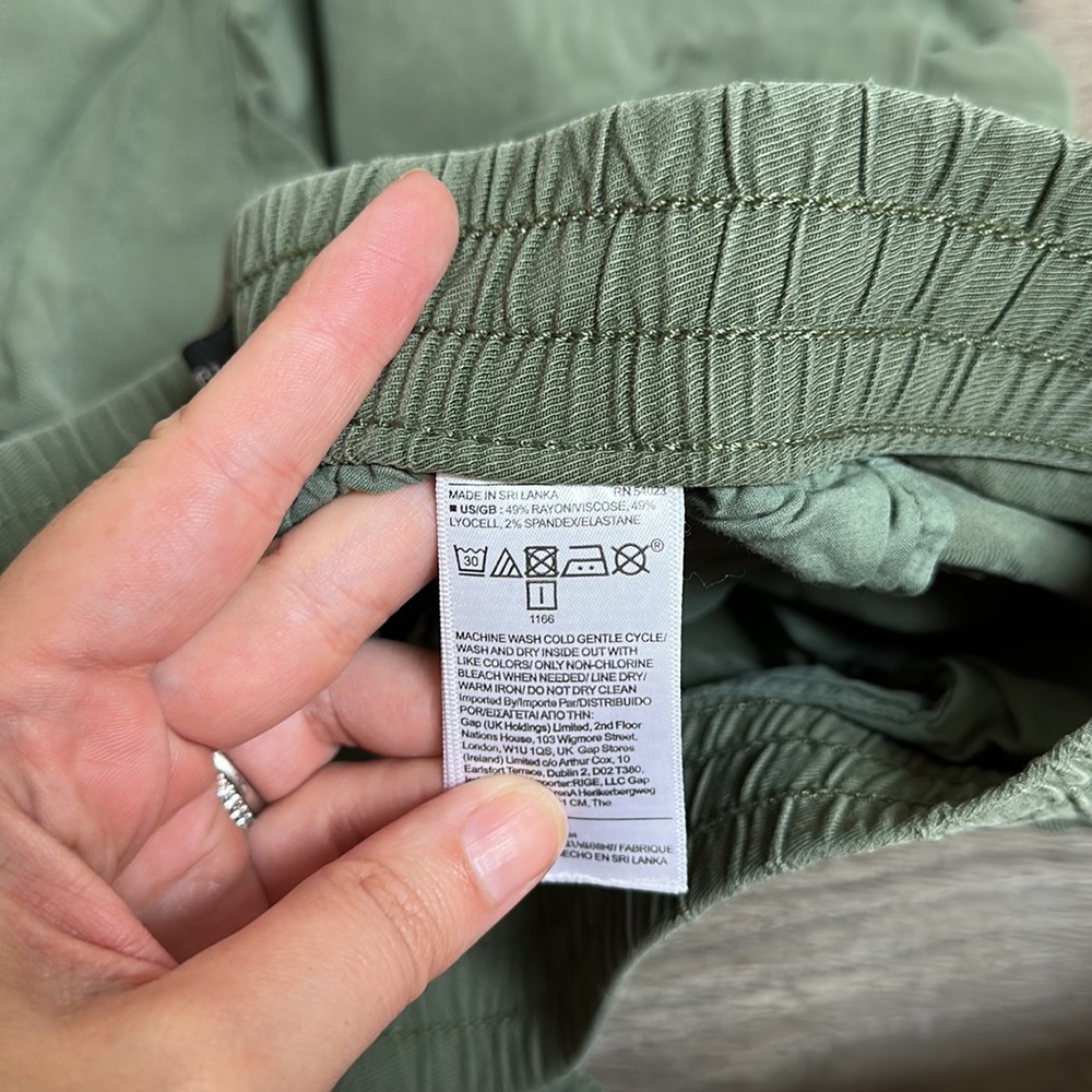 Banana Republic Green Cargo Pant Joggers Size L - Picture 10 of 12